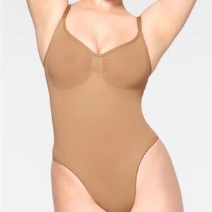SKIMS Seamless Sand Sculpting Thong Bodysuit